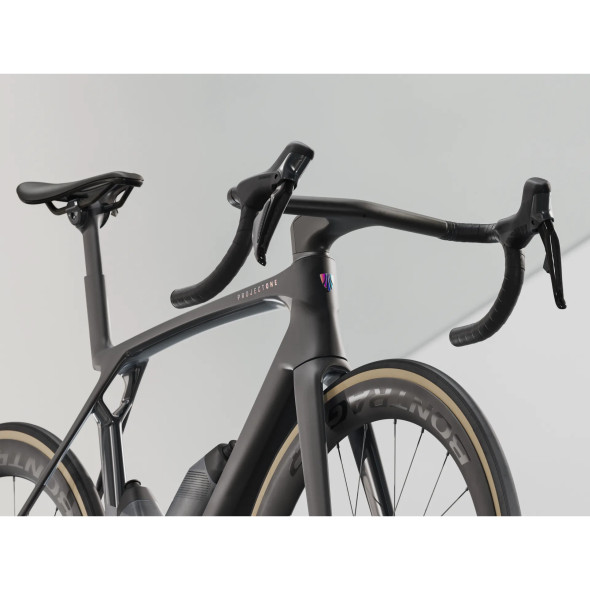 Cykel Trek Madone SLR 7 Gen 8, Matte/Gloss...
