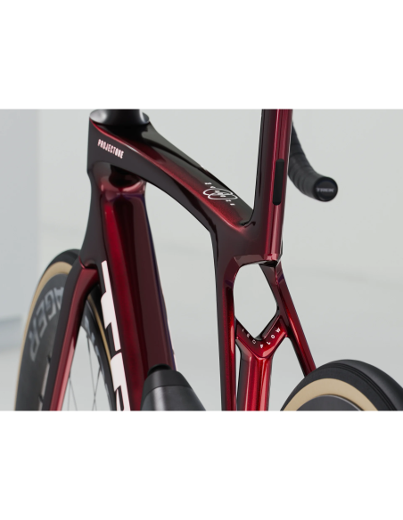 Cykel Trek Madone SLR 7 Gen 8, Carbon Red Smoke