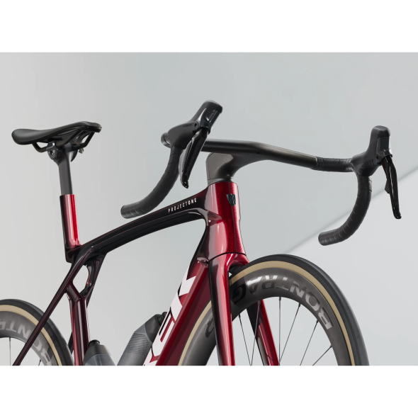 Cykel Trek Madone SLR 7 Gen 8, Carbon Red Smoke