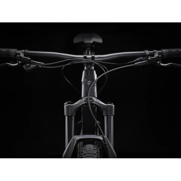 Cykel Trek ROSCOE 7 Matte Trek Black