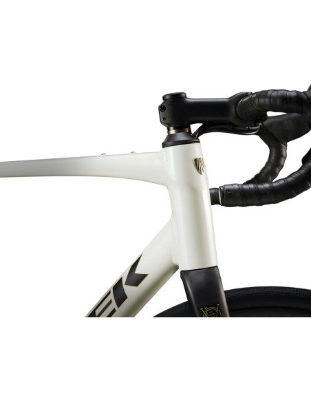 Cykel Trek Domane AL 4 Gen 4 Era White