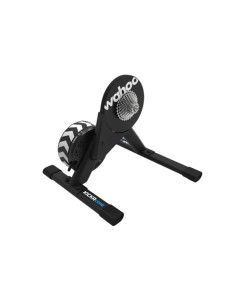Trainer Wahoo KICKR CORE 2 with 11spd Cassette