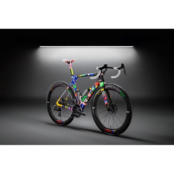 Cykel Trek Madone SLR 9 AXS Gen 8 - The First...