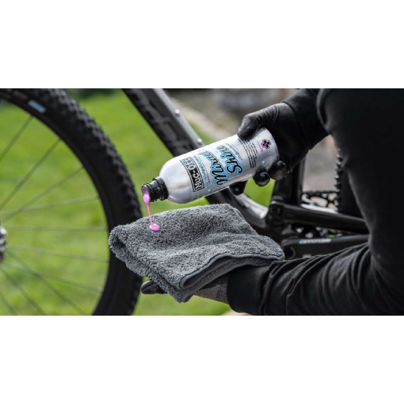 Smörjmedel Muc-off Miracle Shine 500ml