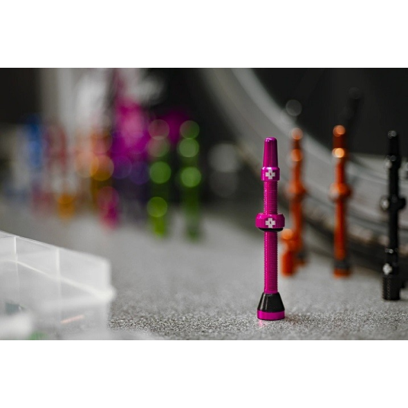 MUC-OFF Tubeless Valve Kit 44 mm