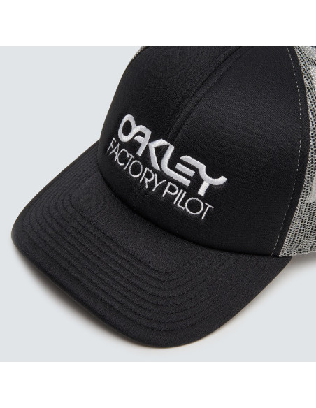 Keps Oakley Factory Pilot Trucker Hat, Blackout